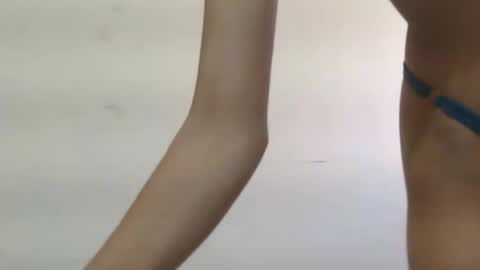 Twishu online show from December 2025 04:07:01 AM