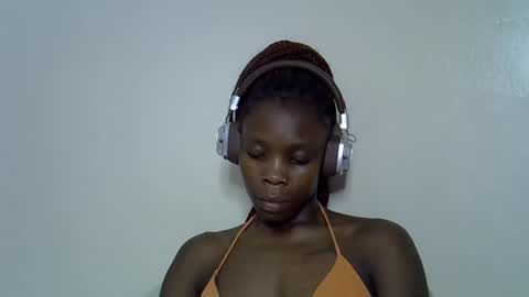 Snapshot of sexy_vennice chatting on August 2026 10:19:01 PM sexy_vennice online show from August 2026 10:19:01 PM