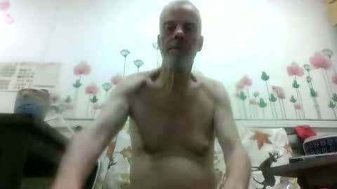 Snapshot of sexy_white_daddy chatting on February 2026 06:03:01 PM Daddy online show from February 2026 06:03:01 PM