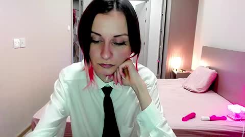 Snapshot of sexy_wise_kind chatting on December 2024 09:37:02 PM Mandy Green online show from December 2024 09:37:02 PM