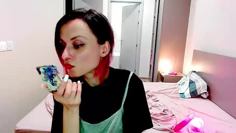Snapshot of sexy_wise_kind chatting on December 2024 10:13:02 PM Mandy Green online show from December 2024 10:13:02 PM
