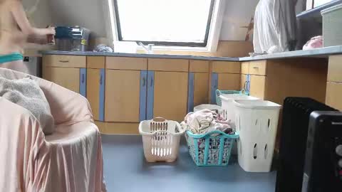 Amanda online show from June 2026 10:17:02 AM