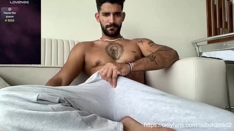 Snapshot of sexyasaf1018 chatting on December 2024 05:32:02 PM Asaf online show from December 2024 05:32:02 PM