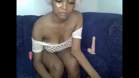 sexyasspetitte_ online show from May 2026 12:27:01 AM
