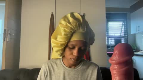 sexyasszeeee online show from November 2025 02:23:01 PM