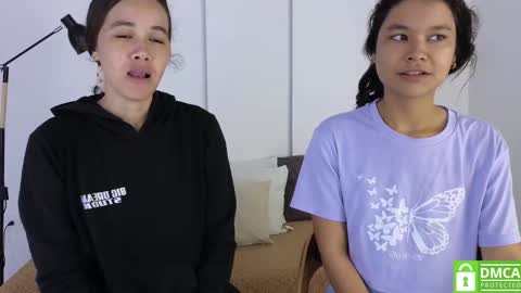 chanell and yina online show from September 2025 12:59:02 PM