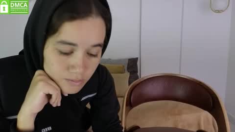 chanell and yina online show from March 2026 01:18:01 PM