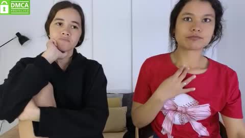 chanell and yina online show from March 2026 01:27:01 PM