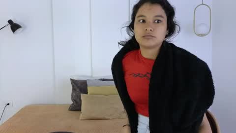 chanell and yina online show from April 2026 01:30:01 PM