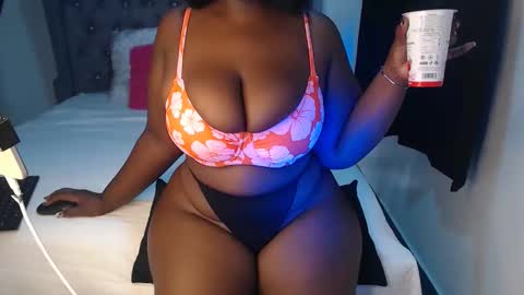 sexychocco online show from November 2025 10:32:01 AM