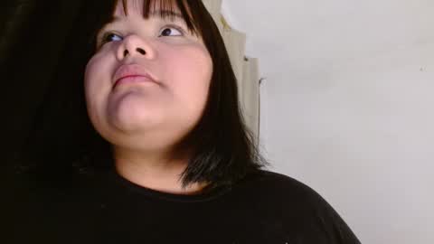 Snapshot of sexychubbyy chatting on December 2024 03:57:02 PM Eva online show from December 2024 03:57:02 PM