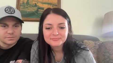 sexycouple41110 online show from February 2026 05:30:02 PM