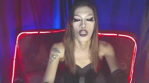 Devine online show from February 2026 10:07:01 PM