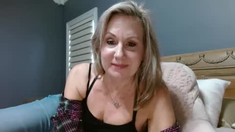 LisaisLuscious online show from December 2024 02:34:02 PM