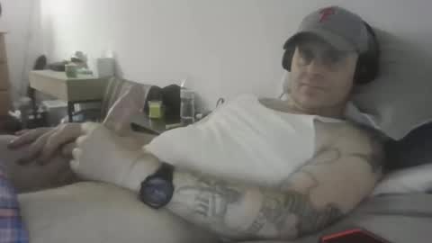 sexyfredy7722 online show from November 2025 04:01:02 AM