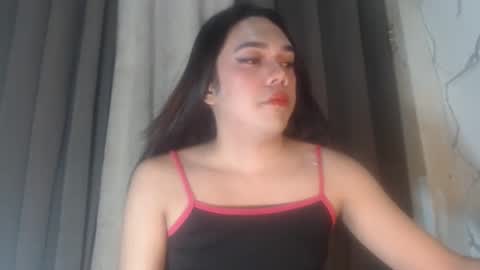 TYRA 3 online show from November 2025 10:08:02 PM