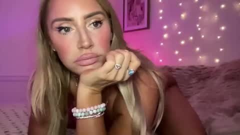 Ashley Love online show from November 2025 08:12:01 AM