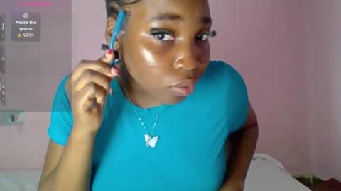 Snapshot of sexyhotbody_haileyxx chatting on October 2025 10:06:02 PM Hailey online show from October 2025 10:06:02 PM