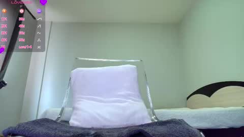 Snapshot of sexyjasmin19 chatting on February 2025 09:04:02 AM Jasmin online show from February 2025 09:04:02 AM