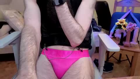 Snapshot of sexyman_fr chatting on June 2026 06:03:02 PM Vincent Vega online show from June 2026 06:03:02 PM