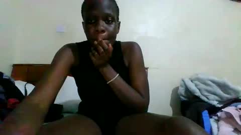 sexymaya255 online show from December 2025 05:40:02 PM