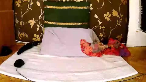 Squirty Maya Gold online show from September 2025 05:53:02 AM