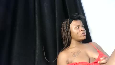 nina online show from December 2025 06:14:03 PM