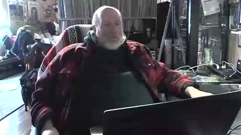 Snapshot of sexyolbear chatting on January 2025 01:58:01 PM Grizz Lee Bear online show from January 2025 01:58:01 PM