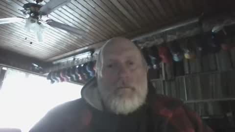 Snapshot of sexyolbear chatting on January 2025 12:13:02 PM Grizz Lee Bear online show from January 2025 12:13:02 PM