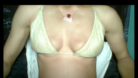 Snapshot of sexypussy000 chatting on April 2026 11:18:02 PM sexypussy000 online show from April 2026 11:18:02 PM