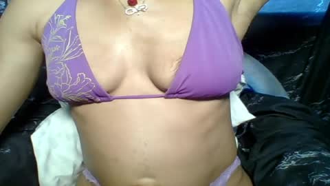 Snapshot of sexypussy000 chatting on April 2026 12:40:01 PM sexypussy000 online show from April 2026 12:40:01 PM