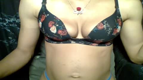 Snapshot of sexypussy000 chatting on May 2026 03:11:02 AM sexypussy000 online show from May 2026 03:11:02 AM