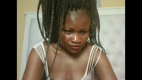 Snapshot of sexyqueenivy chatting on September 2025 07:24:02 PM queenivy online show from September 2025 07:24:02 PM