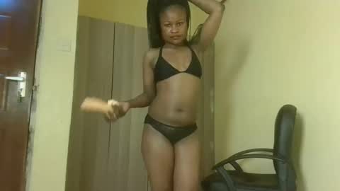 Snapshot of sexyqueenivy chatting on September 2025 06:09:02 PM queenivy online show from September 2025 06:09:02 PM