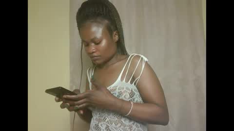 Snapshot of sexyqueenivy chatting on October 2025 05:58:02 AM queenivy online show from October 2025 05:58:02 AM