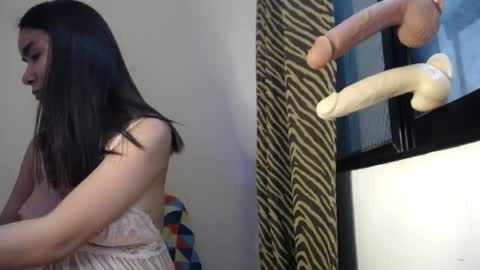 SEXYSWEETYANGEL online show from February 2025 05:37:01 AM