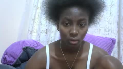 Snapshot of sexytinyy chatting on October 2025 02:07:01 AM maria online show from October 2025 02:07:01 AM