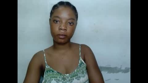 sexyxpeach online show from June 2026 03:44:02 PM