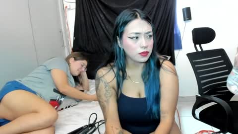 MiaSergio online show from February 2025 01:54:02 PM