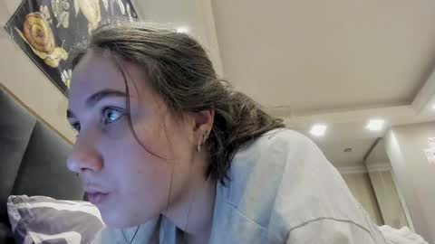 shadow_raffi online show from March 2025 04:04:01 AM