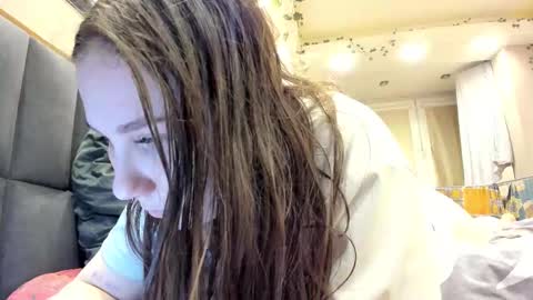 shadow_raffi online show from September 2025 03:00:01 AM