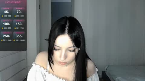 shaecatalina online show from May 2026 11:59:01 AM