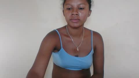 shainnah online show from November 2025 02:33:01 PM