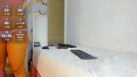 shalomexotic online show from November 2025 11:58:01 AM