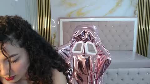 Shalon  online show from December 2024 04:28:01 PM