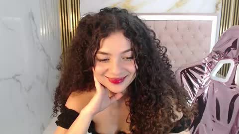 Shalon  online show from December 2024 04:25:02 PM
