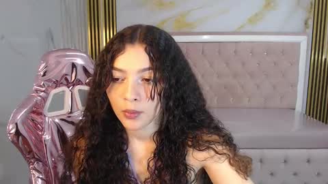 Shalon  online show from December 2024 01:10:02 PM