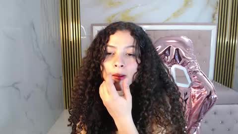 Shalon  online show from December 2024 04:08:02 PM