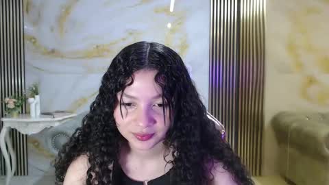 Shalon  online show from September 2025 08:20:02 PM