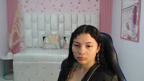Shalon  online show from October 2025 01:08:02 PM